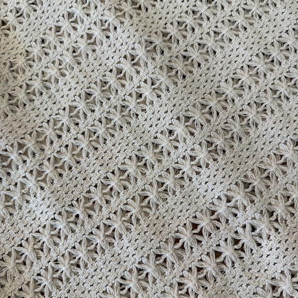 Anim Capri Crochet Cover-Up (Set) - Picture 6 of 7